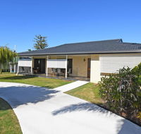 Urangan Harbour Bungalow - Accommodation Sunshine Coast
