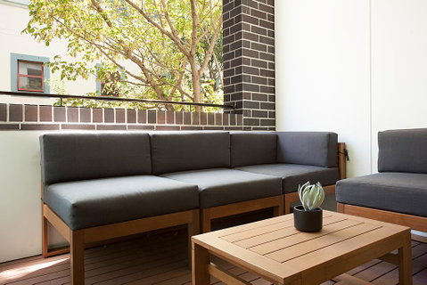 Urban Rest - Mary St - Accommodation Sunshine Coast 1