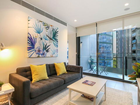 Urban Rest - Mary St - Accommodation Sunshine Coast 0