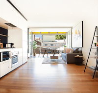Urban Rest - Riley St - Accommodation Sunshine Coast