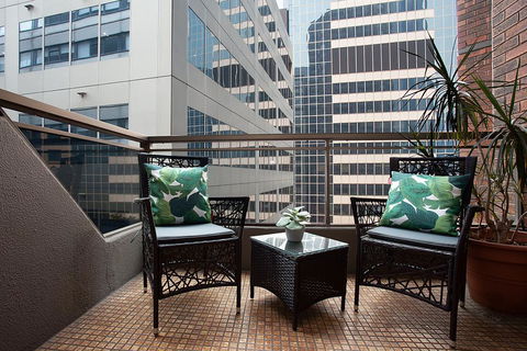 Urban Rest - York St SB - Accommodation Sunshine Coast 1