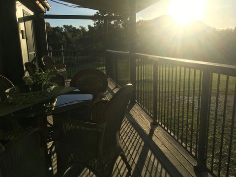 Valley Views Lodge Port Douglas - Accommodation Sunshine Coast 3