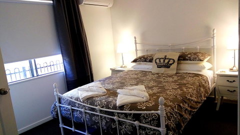 Victoria At Redcliffe Bed & Breakfast - Accommodation Sunshine Coast 2