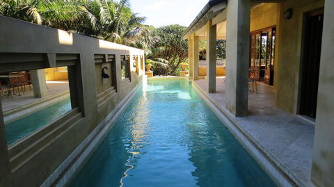 Victoria's At Wategos - Accommodation Sunshine Coast 3