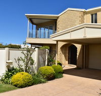 VIEWS FOREVER - INVERLOCH - Accommodation Sunshine Coast