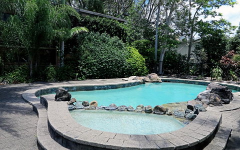 Villa Noosa Hotel - Accommodation Sunshine Coast 2