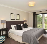 Villas Dodici Sleeps 12 Resort Condos located within Cypress Lakes Resort nothing is more central - Accommodation Sunshine Coast