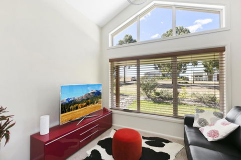 Vino E Golf - Accommodation Sunshine Coast 2