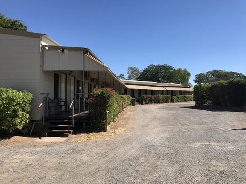 Wagon Wheel Motel - Accommodation Sunshine Coast 3
