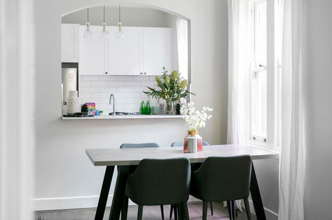 Walk Everywhere In The City From A Historic Home - Accommodation Sunshine Coast 2