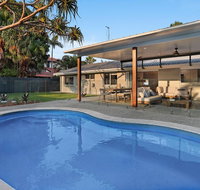 Walk to Hastings Street Noosa Sound - Accommodation Sunshine Coast