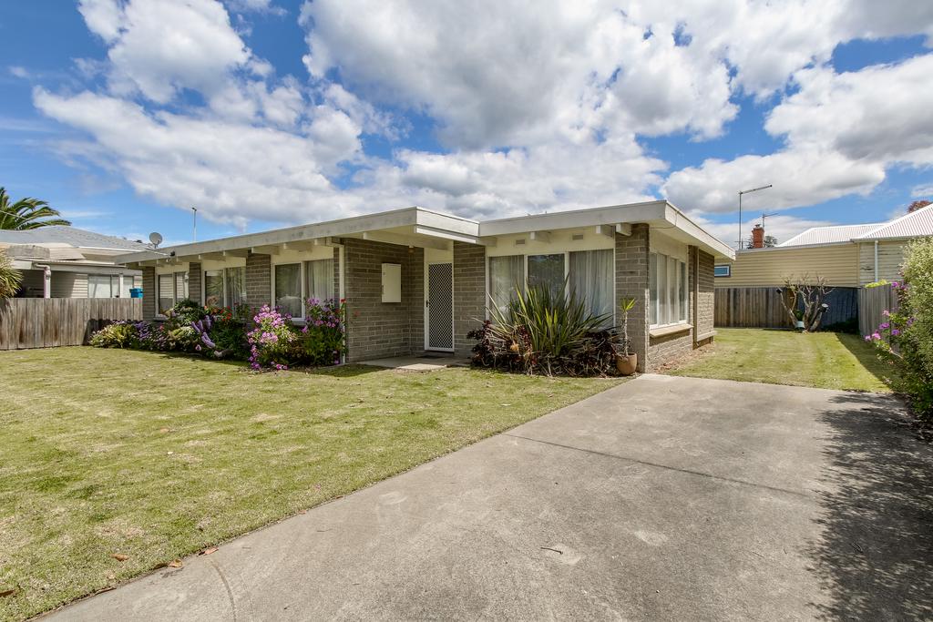 Yinnar South VIC Accommodation Sunshine Coast