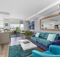 Wantima Hastings Street 1 bedroom WiFi Foxtel Netflix - Accommodation Sunshine Coast