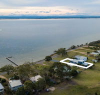 Waterfront Sanctuary - Raymond Island Getaway - Accommodation Sunshine Coast