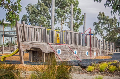 Nautical Rise Torquay - Accommodation Sunshine Coast 31