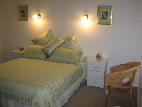 Waybourne- Vineyard And Winery - Accommodation Sunshine Coast 27