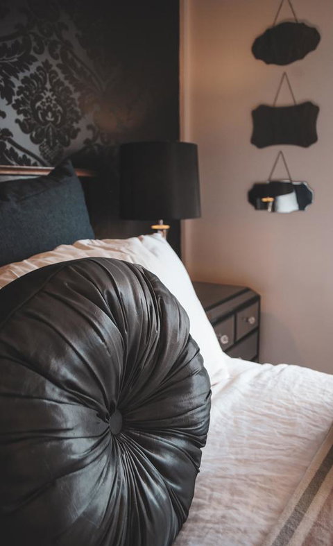 Bed Of Roses - Accommodation Sunshine Coast 43