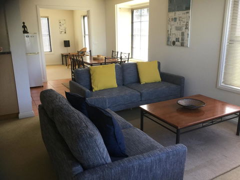 At The Beach Apartments - Accommodation Sunshine Coast 5