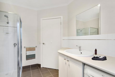 Bask At The Glade - Rejuvenate Stays - Accommodation Sunshine Coast 13