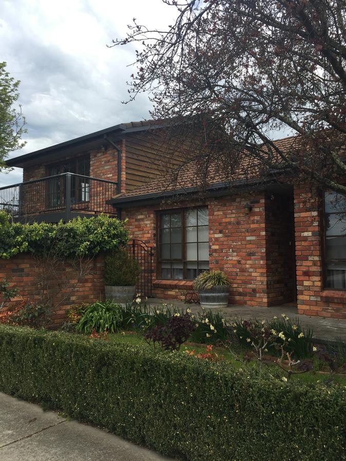 Crowlands VIC Accommodation Sunshine Coast