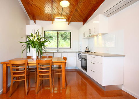 Johanna Seaside Cottages - Accommodation Sunshine Coast 26