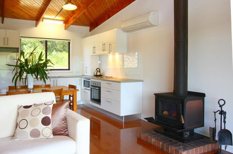 Johanna Seaside Cottages - Accommodation Sunshine Coast 24