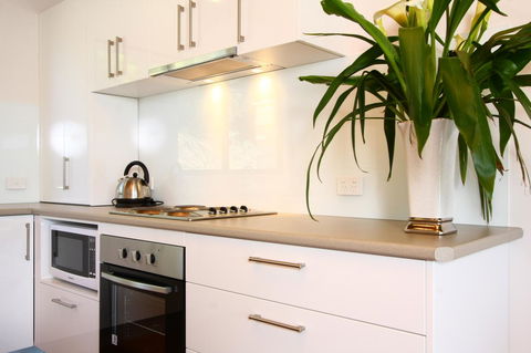 Johanna Seaside Cottages - Accommodation Sunshine Coast 9