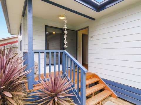 Demure Charm - Accommodation Sunshine Coast 0