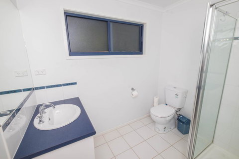 Demure Charm - Accommodation Sunshine Coast 5