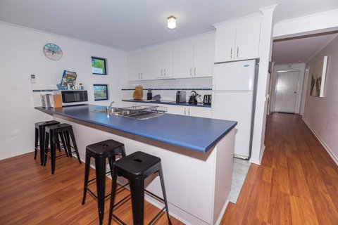 Demure Charm - Accommodation Sunshine Coast 7