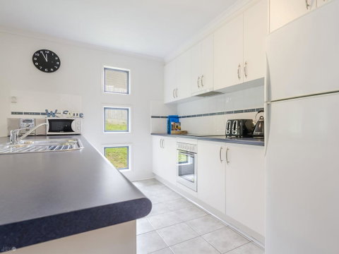Demure Charm - Accommodation Sunshine Coast 8