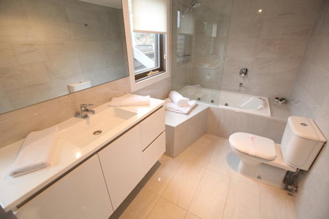 Points South By The Sea - Accommodation Sunshine Coast 7