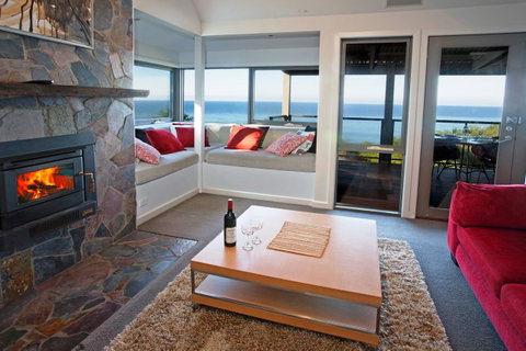 Points South By The Sea - Accommodation Sunshine Coast 0