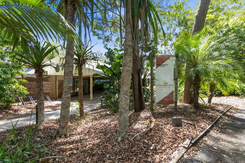 Coloured Sands - Rainbow Beach Resort - 5 Mins To Beach - Accommodation Sunshine Coast 22