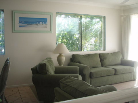 Sails On Horseshoe - Accommodation Sunshine Coast 3