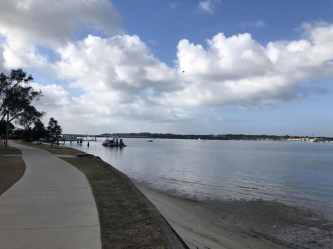 Bribie Island Hotel - Accommodation Sunshine Coast 5