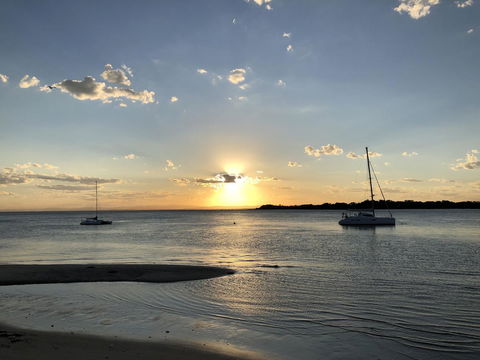 Bribie Island Hotel - Accommodation Sunshine Coast 8