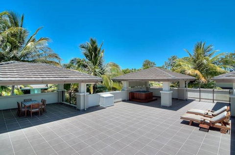 Luxury Apartments At Temple Resort And Spa Port Douglas - Accommodation Sunshine Coast 30