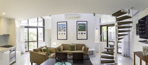 Ocean Breeze Resort - Accommodation Sunshine Coast 1