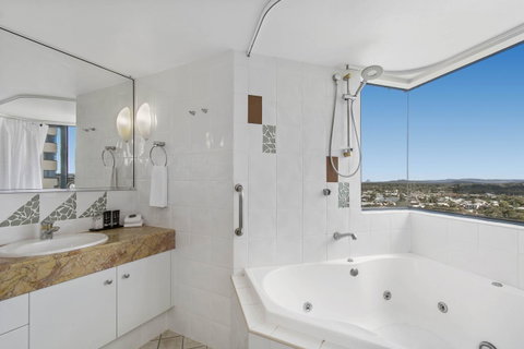 Mantra Mooloolaba Beach - Accommodation Sunshine Coast 24