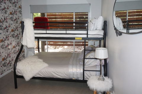 Airlie Beach Eco Cabins - Adults Only - Accommodation Sunshine Coast 17