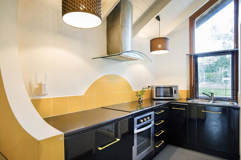 Airlie Beach Eco Cabins - Adults Only - Accommodation Sunshine Coast 19