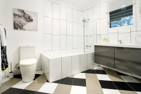 Airlie Beach Eco Cabins - Adults Only - Accommodation Sunshine Coast 34