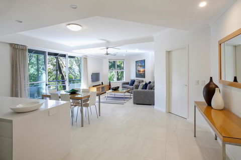 Emerald Noosa - Accommodation Sunshine Coast 23