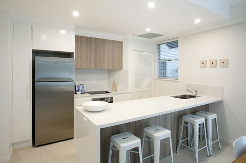Emerald Noosa - Accommodation Sunshine Coast 26