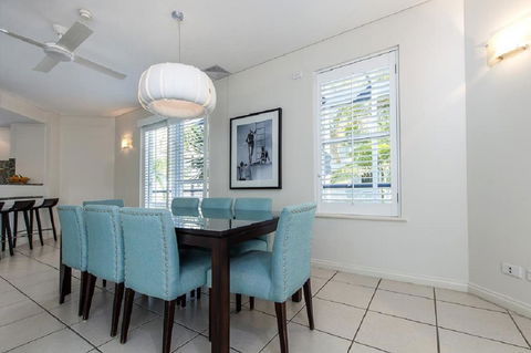 Emerald Noosa - Accommodation Sunshine Coast 17