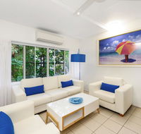By The Sea Port Douglas - Accommodation Sunshine Coast