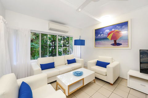 By The Sea Port Douglas - Accommodation Sunshine Coast 0