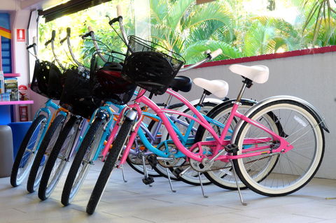 By The Sea Port Douglas - Accommodation Sunshine Coast 6