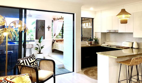 NOMAD - Luxe Apartment - Accommodation Sunshine Coast 23